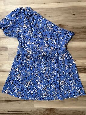 Nine West Women’s One Shoulder Midi Dress 2X Flowy Tie Waist Blue Animal Print